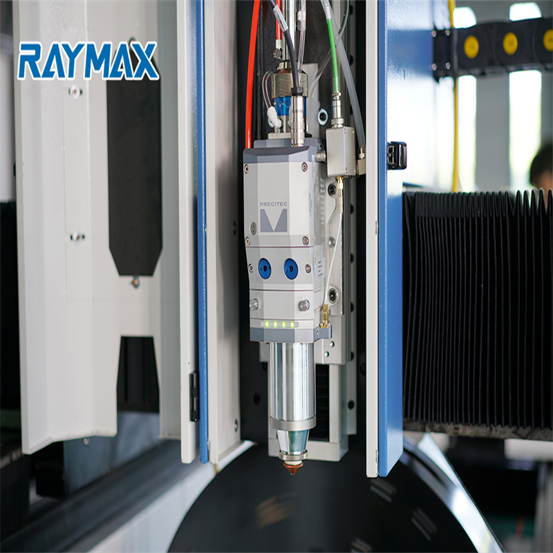 1500W 2Kw 3000W 6000W Żelazo Ss 3D IPG CNC Maszyna do cięcia laserem z blachy metalowej