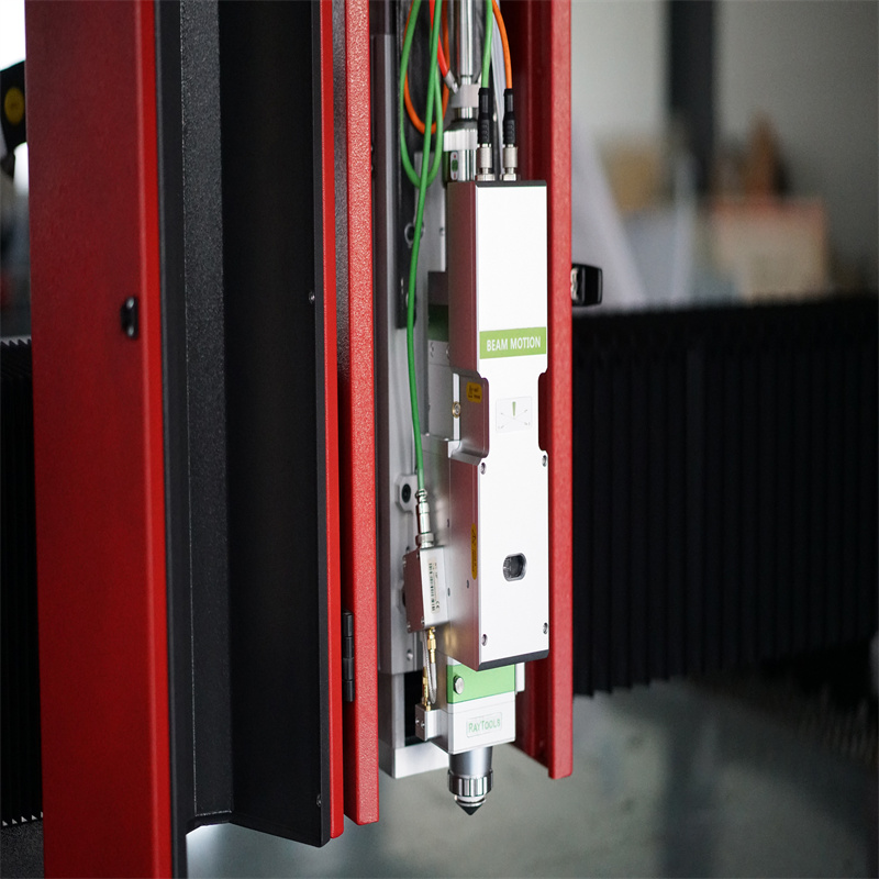 1530 2040 2060 2580 Wytrzymała automatyczna maszyna do cięcia laserem światłowodowym do stali nierdzewnej