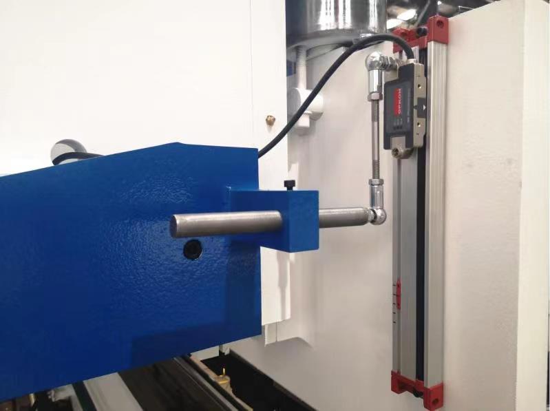 160t-4000 4-axis Cnc Hydraulic Bending Machine Press Brake 160t-4000 4-osiowa hydrauliczna maszyna do gięcia cnc Prasa krawędziowa