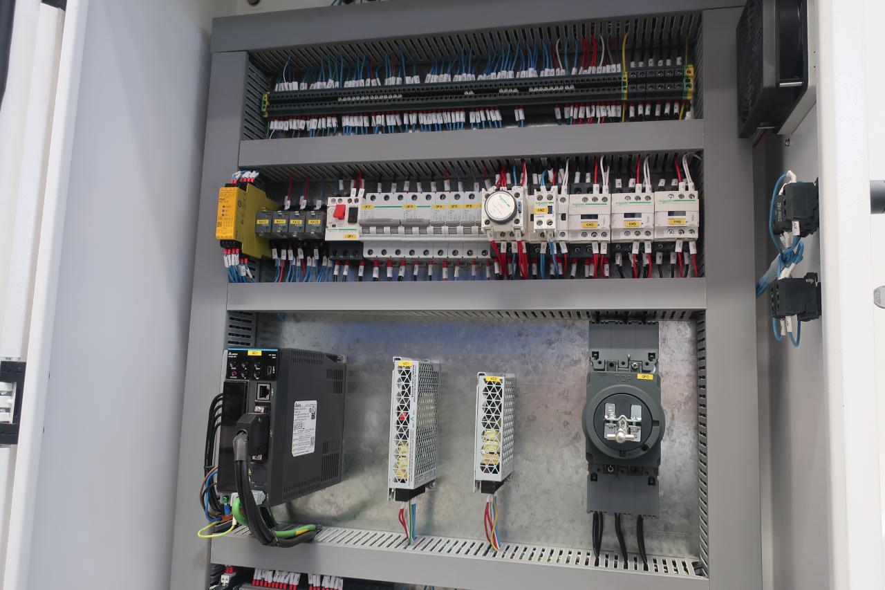 16mm hydrauliczne nożyce gilotynowe do cięcia blachy 6 metrów