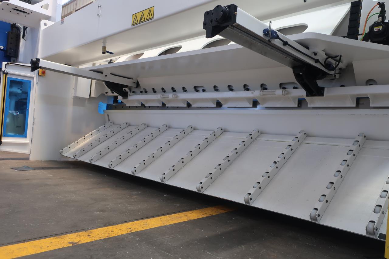 16mm hydrauliczne nożyce gilotynowe do cięcia blachy 6 metrów