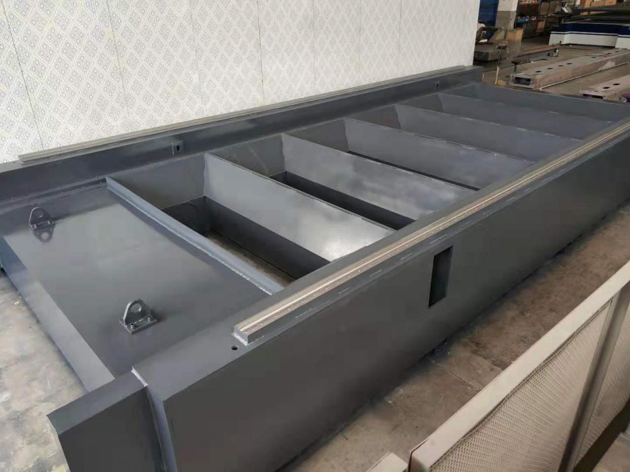 3015 4015 1kw To 6kw Cnc Fiber Laser Cutting Machine Raycus Laser Power 3015 4015 1kw do 6kw Maszyna do cięcia laserem światłowodowym Cnc Moc lasera Raycus