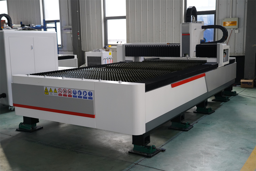 3015 4kw 1kw 2kw 3kw Stainless Steel Cnc Fiber Laser Cutting Machine 3015 4kw 1kw 2kw 3kw Maszyna do cięcia laserem Cnc ze stali nierdzewnej
