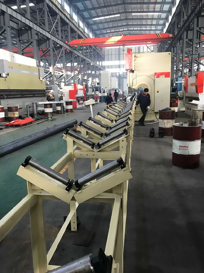 4 Axis Cnc Tandem Press Brake With Delem Da58t 2d Graphical Controller 4-osiowa prasa krawędziowa Cnc Tandem z kontrolerem graficznym Delem Da58t 2d