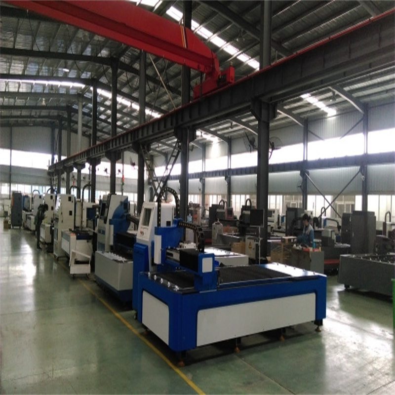 500w Blacha Niska cena Maszyna do cięcia laserem światłowodowym na sprzedaż