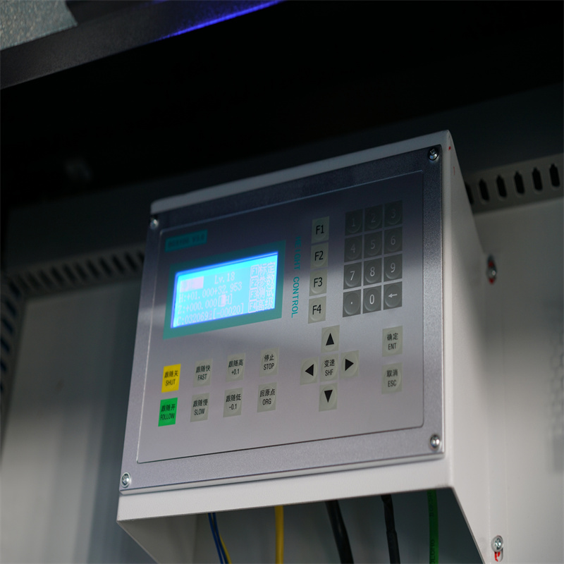 5mm stalowa maszyna do cięcia laserem z włókna metalowego Cena blachy Cnc