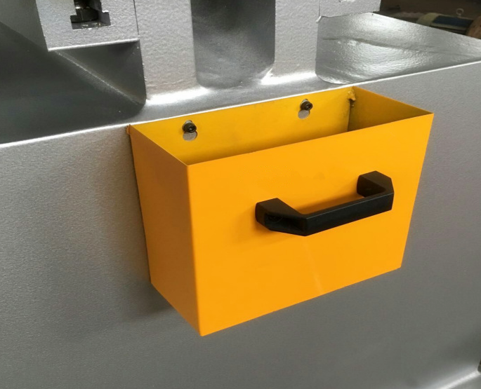 60t Q35-16 Hydraulic Ironworker Shearing Punching Bending And Notching Machine 60t Q35-16 Hydrauliczna maszyna do cięcia i wykrawania wykrawania