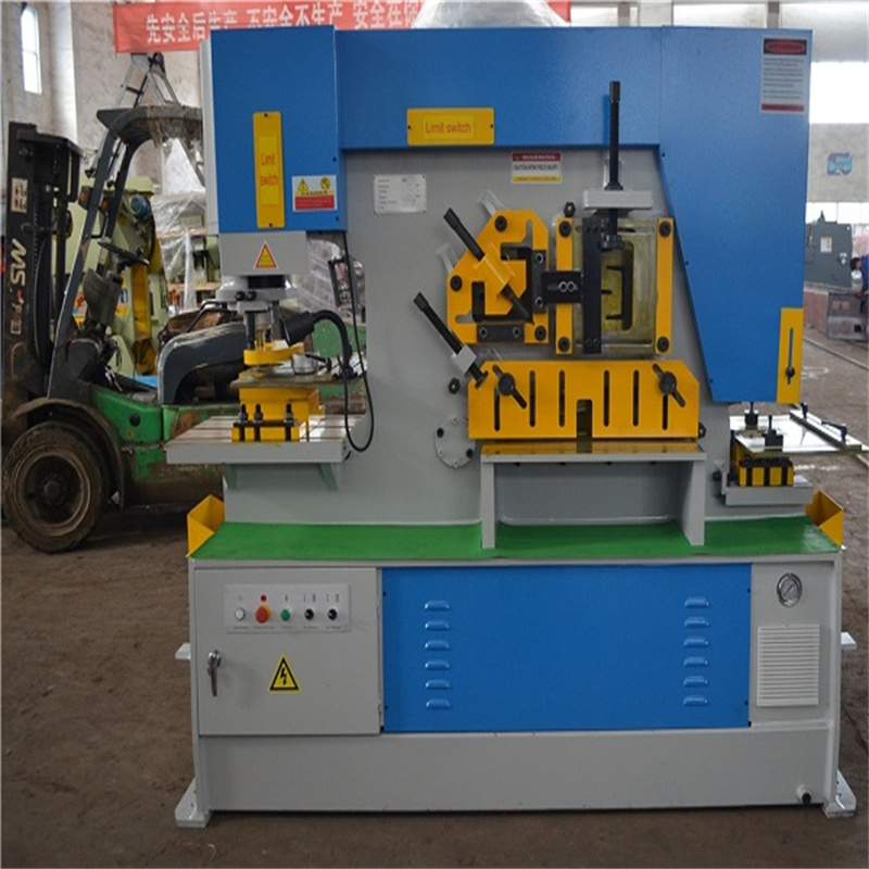 65 Ton 250t Cold Ironwork 120t Ton 90 Cnc 120 Ton Dwucylindrowy hydrauliczny ślusarz