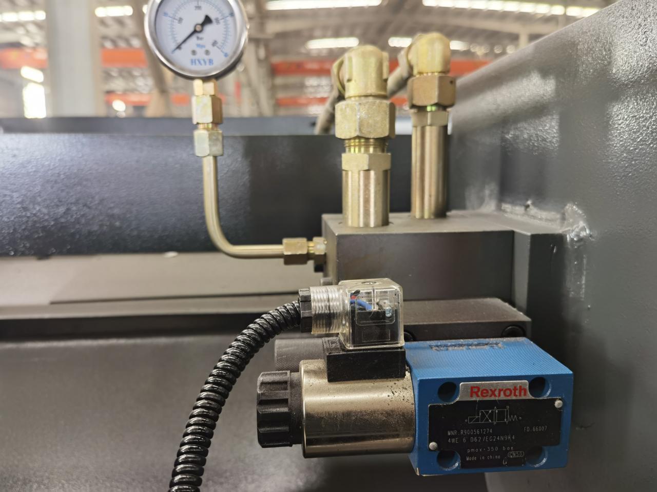 Maszyna do cięcia blach ze stali nierdzewnej 6x3200mm, automatyczna maszyna do cięcia blachy żelaznej