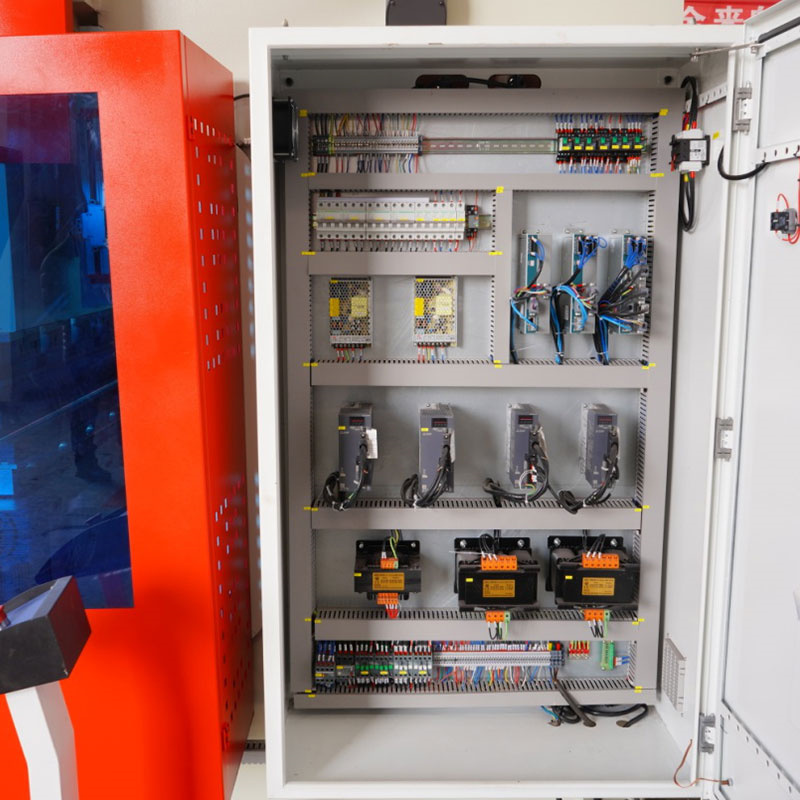 Hydrauliczna prasa krawędziowa CNC Model Wc67k-80tx3200