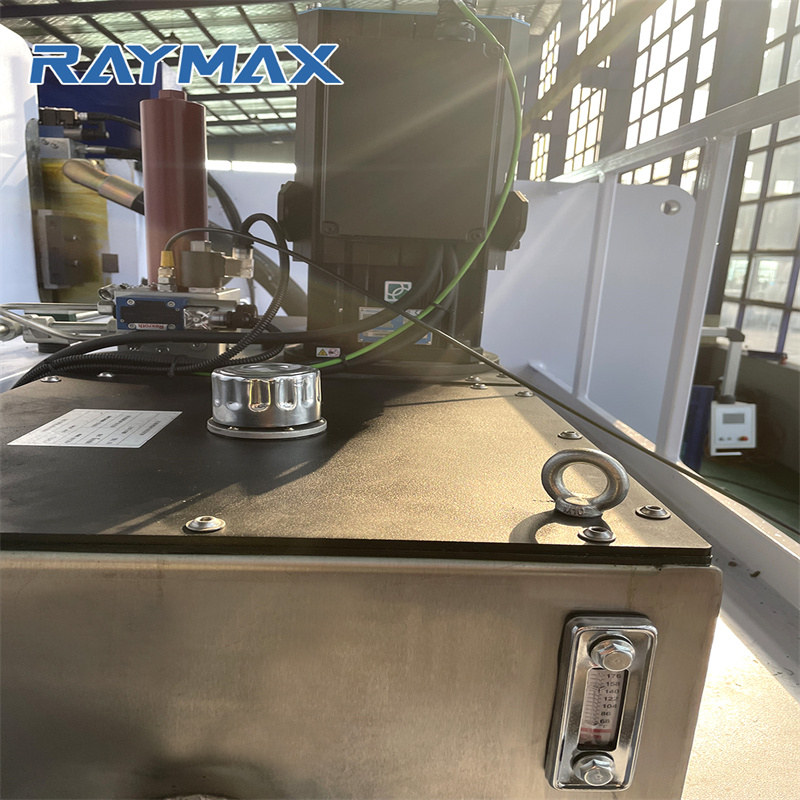 Prasa krawędziowa CNC do gięcia z systemem Da52t