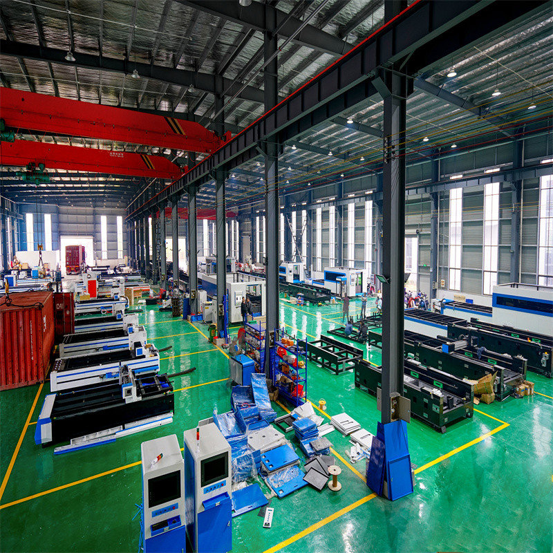 Maszyna do cięcia laserem Cnc o dużej mocy 3015 2000W do blachy 3