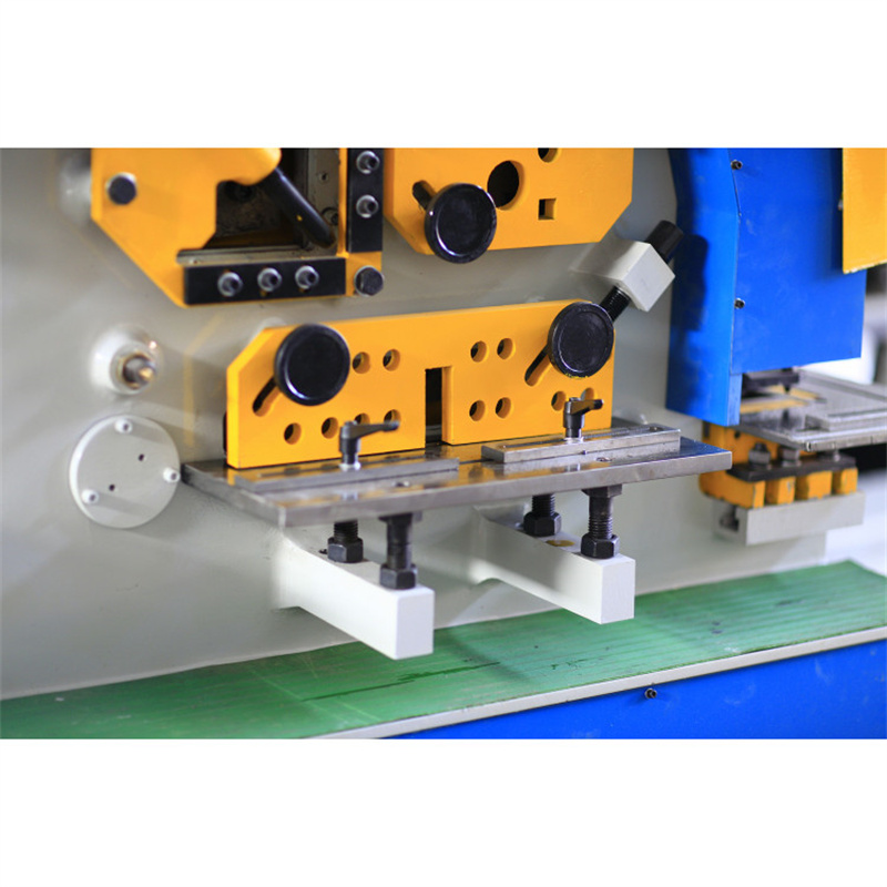 Mała kombinowana wykrawarka hydrauliczna Cnc Q35y-16 40 Ton Ironworker