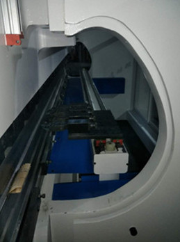 Da53t Cnc System Controller 125t4000 3+1 Axis Cnc Hydraulic Press Brake With Good Quality Da53t Cnc System Controller 125t4000 3 + 1 Axis Cnc Hydrauliczna prasa krawędziowa o dobrej jakości