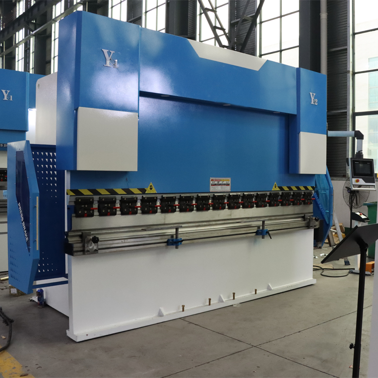 Electric Hydraulic Sheet 4 Axis Cnc Delem Press Brake 63t Metal Bending Machine Elektryczny arkusz hydrauliczny 4-osiowy CNC Delem Prasa krawędziowa 63t Maszyna do gięcia metalu