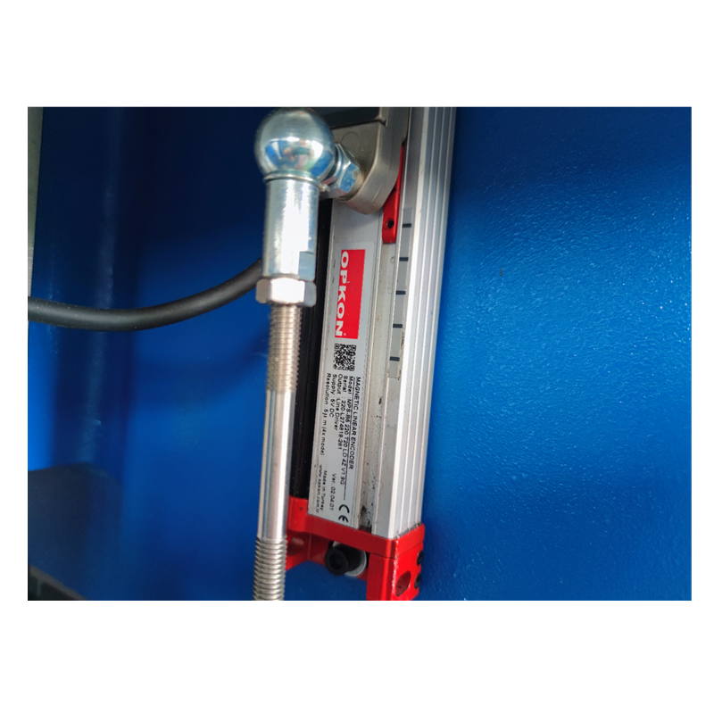 Hydraulic Press Brake Of 130t/3200mm 4+1 Axis Delem Da53t Cnc Press Brake Hydrauliczna prasa krawędziowa 130t / 3200mm 4 + 1 oś Delem Da53t Prasa krawędziowa CNC