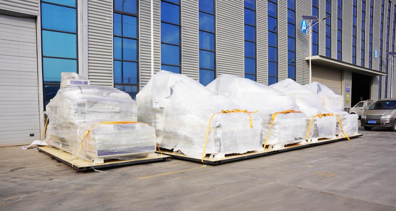 Laser Source 2000w 3000w Fiber Laser Cutting Machine Źródło lasera Maszyna do cięcia laserem światłowodowym 2000w 3000w