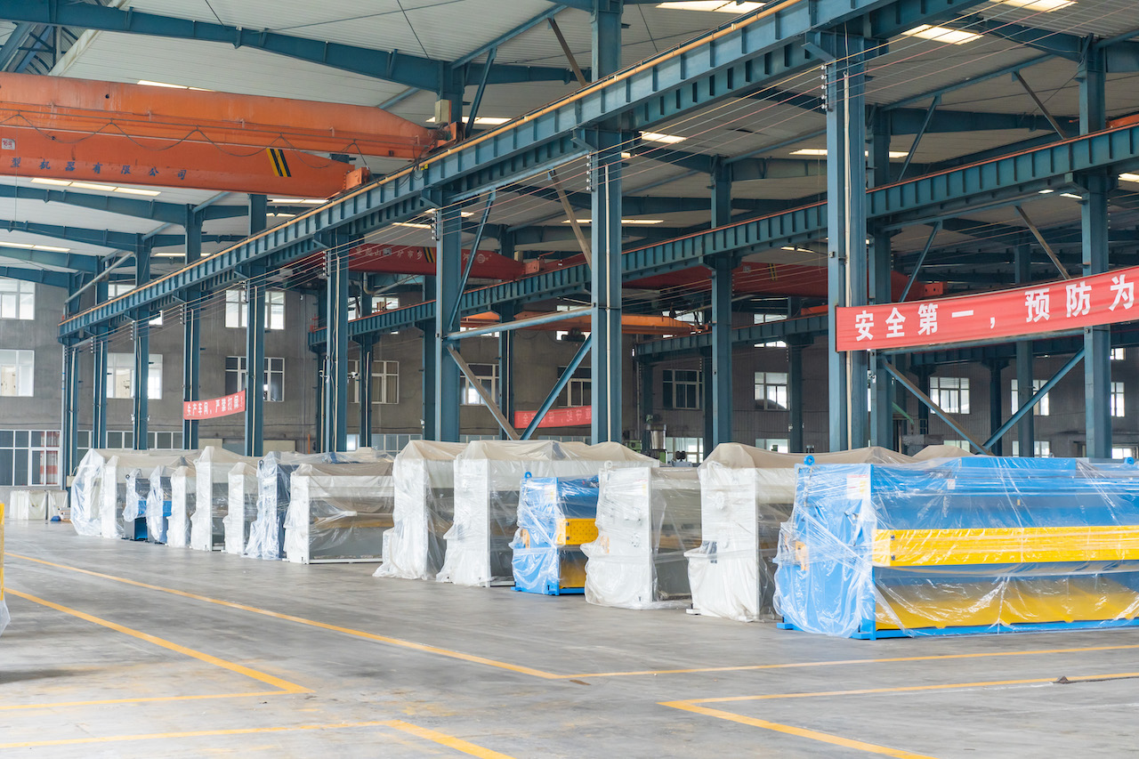 Qc11y 8x3200 Maszyna do cięcia blachy Hydrauliczna maszyna do cięcia blachy stalowej