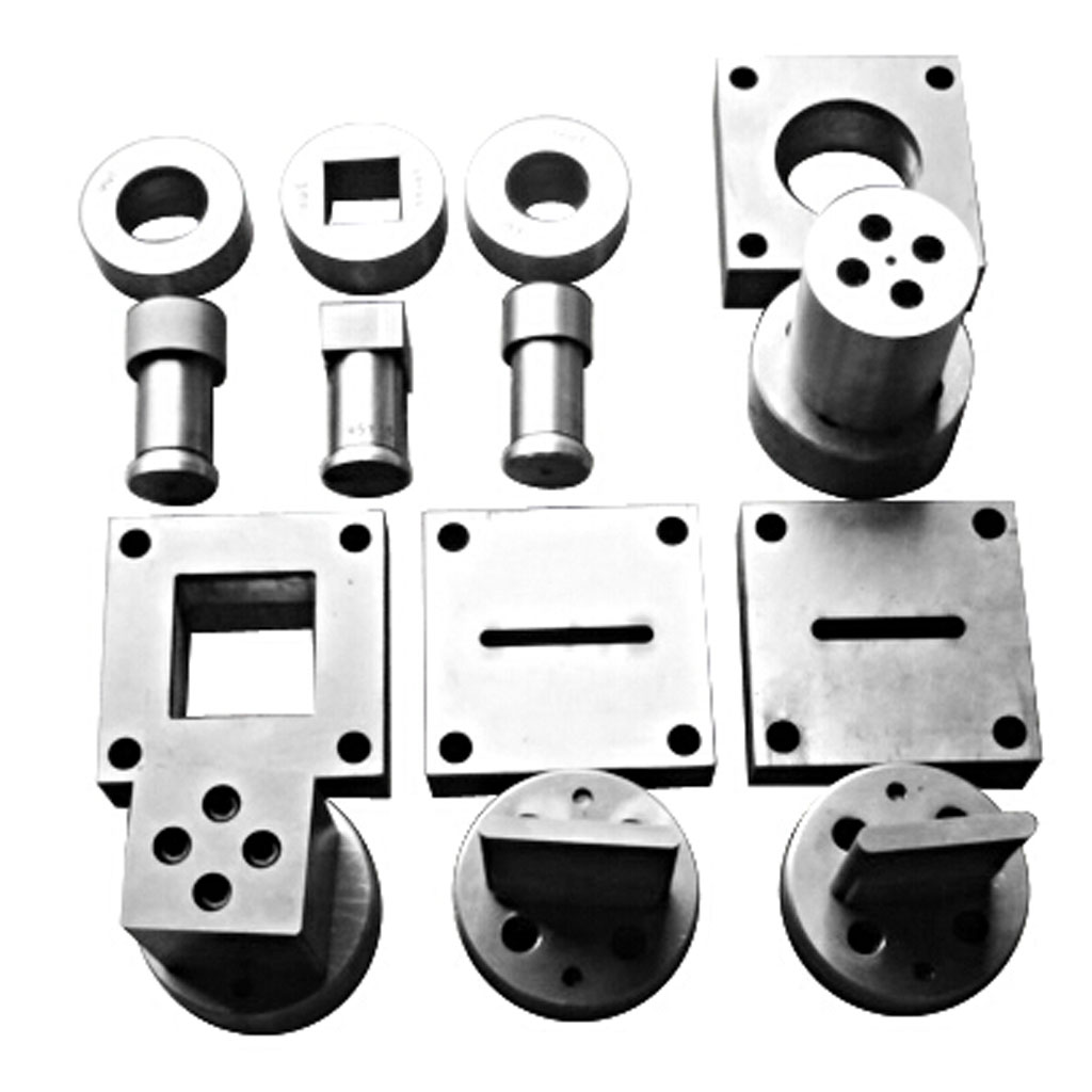 Steel Plate Angle Cutting Punching Notching Machine Hydraulic Ironworker For Sale Stalowa blacha do cięcia kątowego wykrawania Maszyna do nacinania hydraulicznego ślusarza na sprzedaż