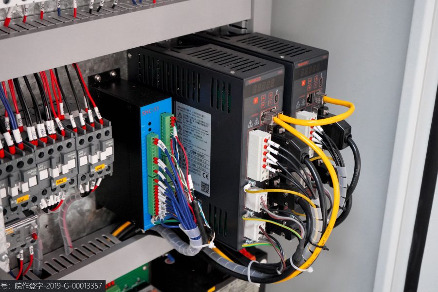 Wc67 Hydraulic Press Brake / CNC Press Bending Machine / Plate Bending Machine China Prasa krawędziowa hydrauliczna Wc67 / Maszyna do gięcia prasy CNC / Maszyna do gięcia blach Chiny