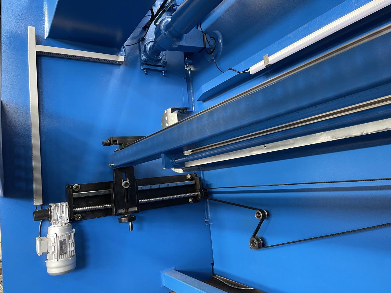 Wc67k-400T Cnc Plc Manual Sheet Bending Machine Hydraulic Nc Press Brake Machine Wc67k-400T Cnc Plc Ręczna giętarka do blach Hydrauliczna prasa krawędziowa Nc