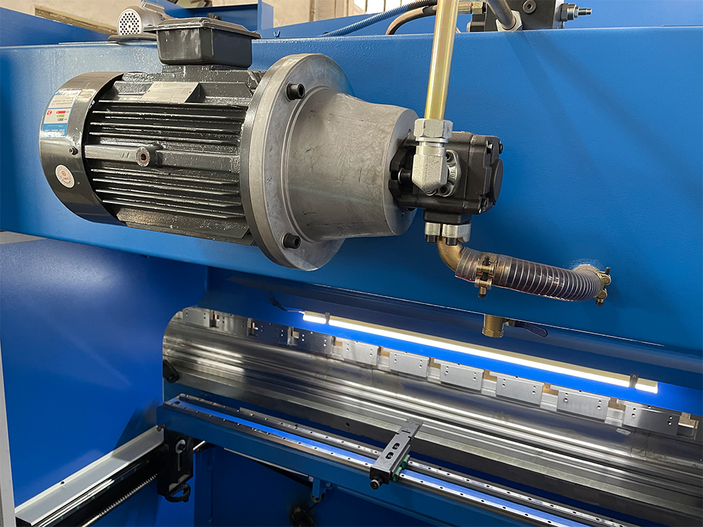 Wc67k-400T Cnc Plc Manual Sheet Bending Machine Hydraulic Nc Press Brake Machine Wc67k-400T Cnc Plc Ręczna giętarka do blach Hydrauliczna prasa krawędziowa Nc